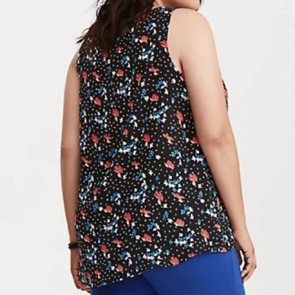 Torrid Sleeveless V-Neck Blouse - Picture 2 of 7
